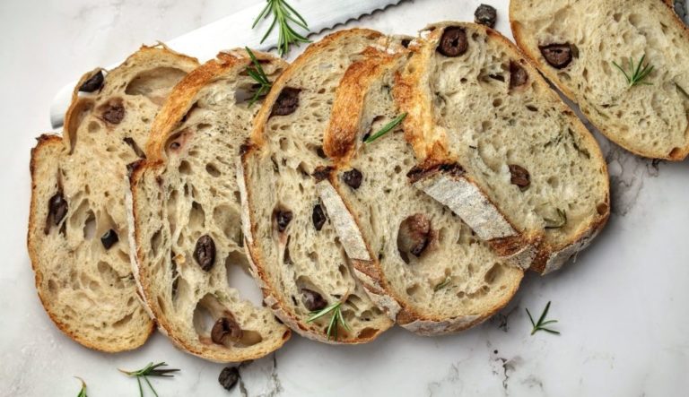 Sourdough Olive Garlic Bread
